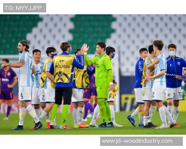 伯斯荣光与蔚山现代的巅峰对决展现足球魅力与激情的较量